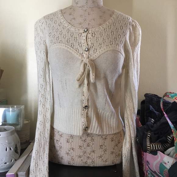 Anthropologie Sweaters - Anthropologie wool blend cream sweater